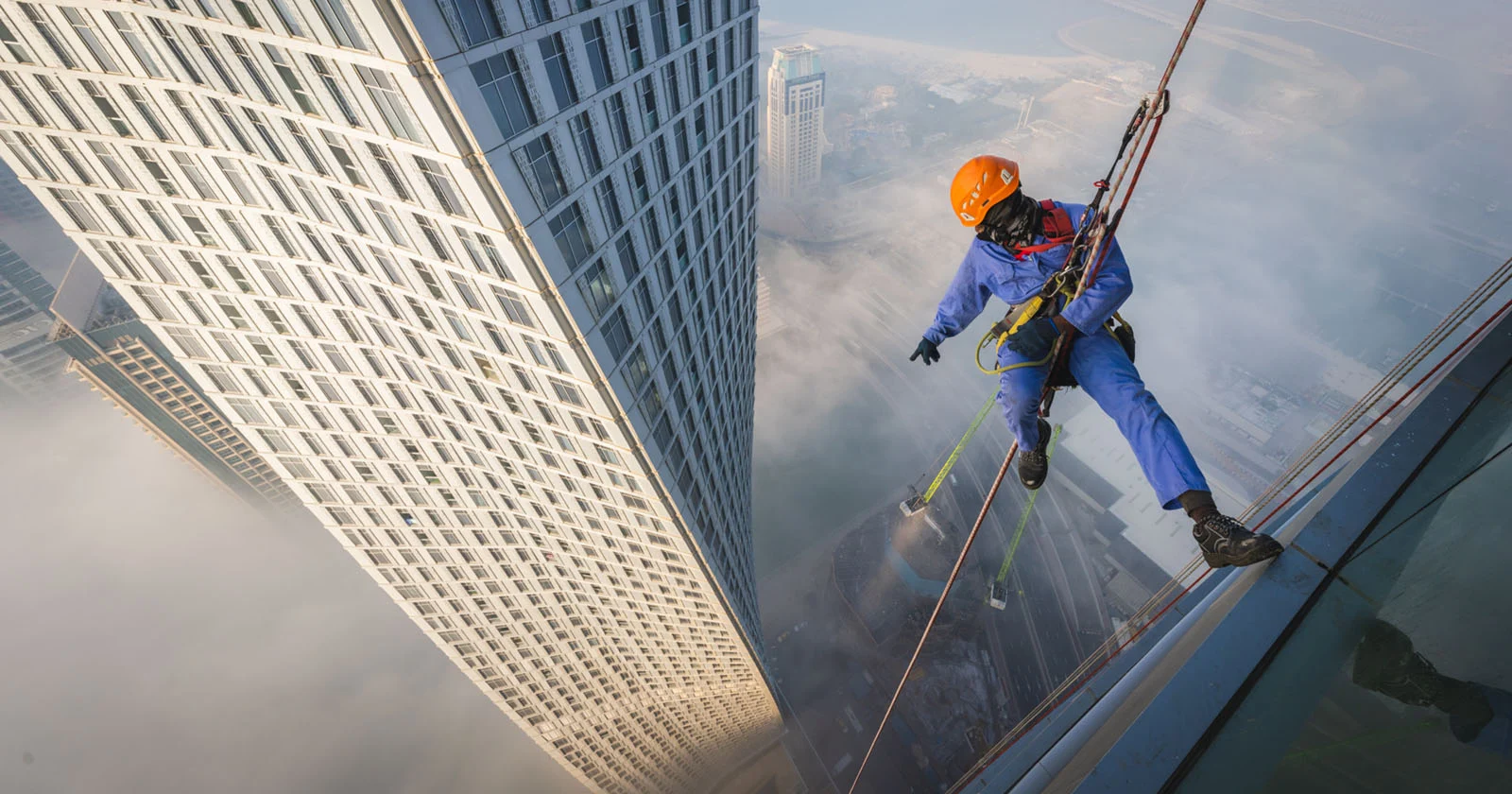 High-Rise Window Cleaning services in Dallas, TX - Professional commercial window cleaning